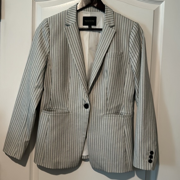 Banana Republic Long and Lean blazer, bi-stretch - Picture 7 of 11